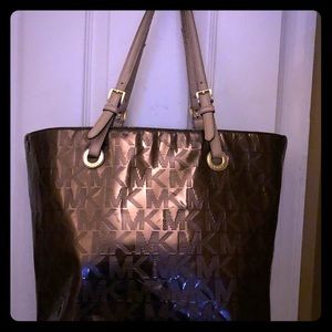 Michael Kors tote
